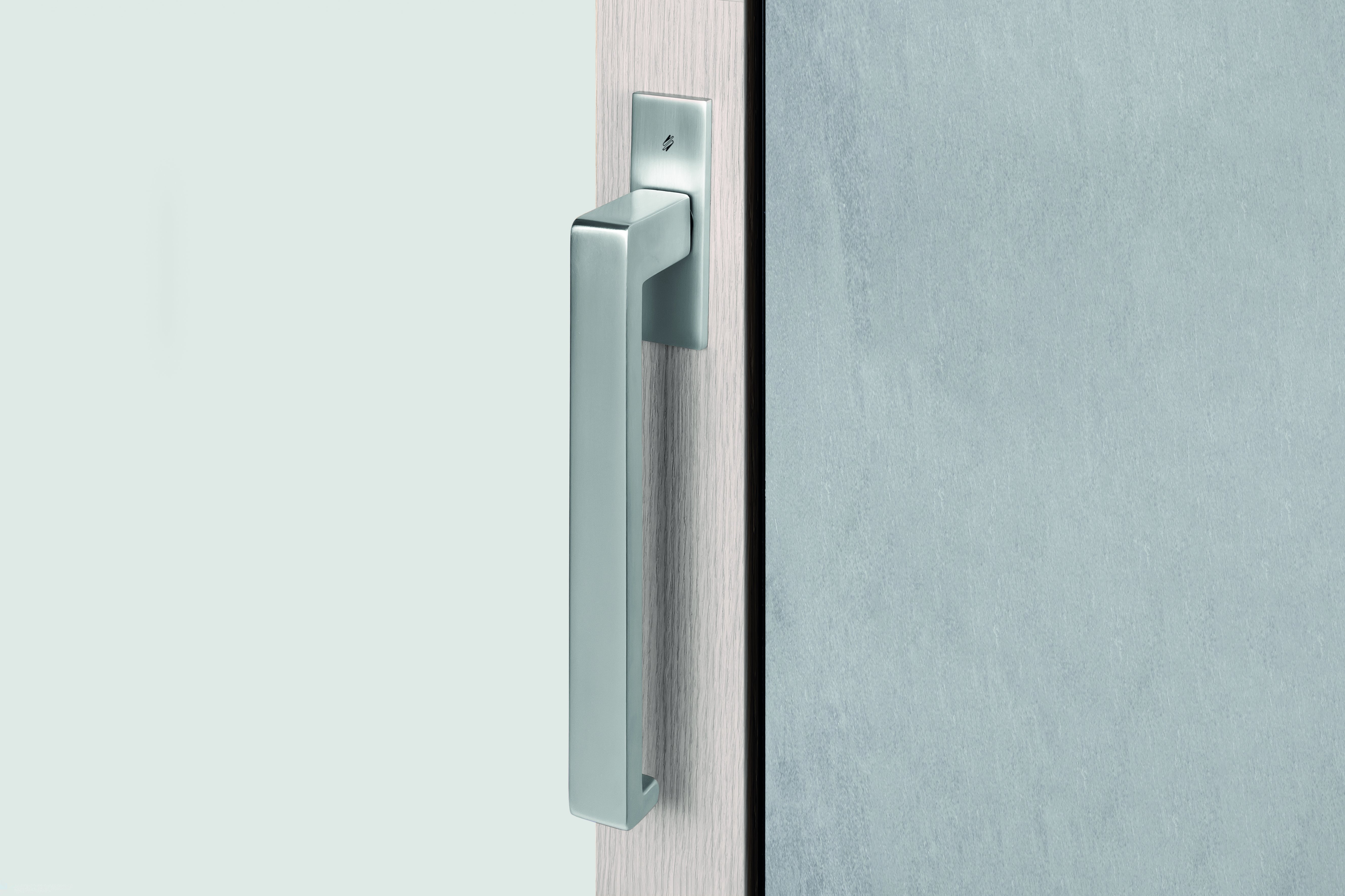 Ручка для раздвижной двери COLOMBO LC113/0-CM матовый хром